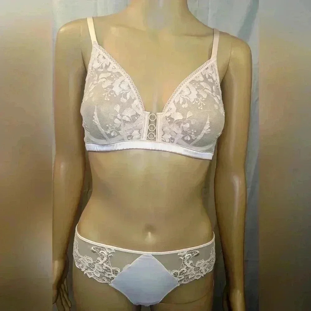 NWOT Simone Perele Orphee Sheer Plunge Bra and Panty Set 34B/1 Petal Power